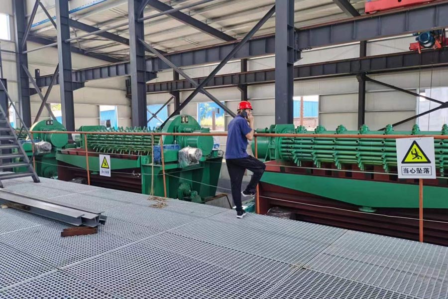 同至人专利搅拌（ZL201320029888.X）+ 分配头（ZL201320031917.8），告别低效痛点